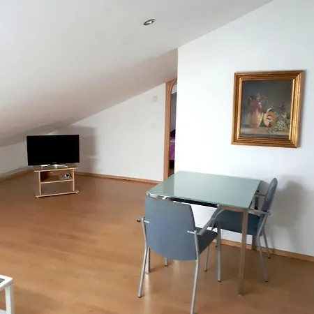 Apartmán Calle Ermita - 3 Montamarta